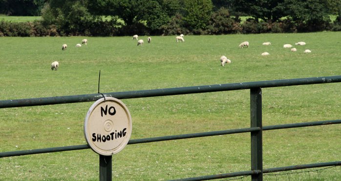 No Shooting! - Ob dieses Hinweisschild wirklich notwendig ist oder vielmehr ein Scherz? (Foto: Eric Paul)